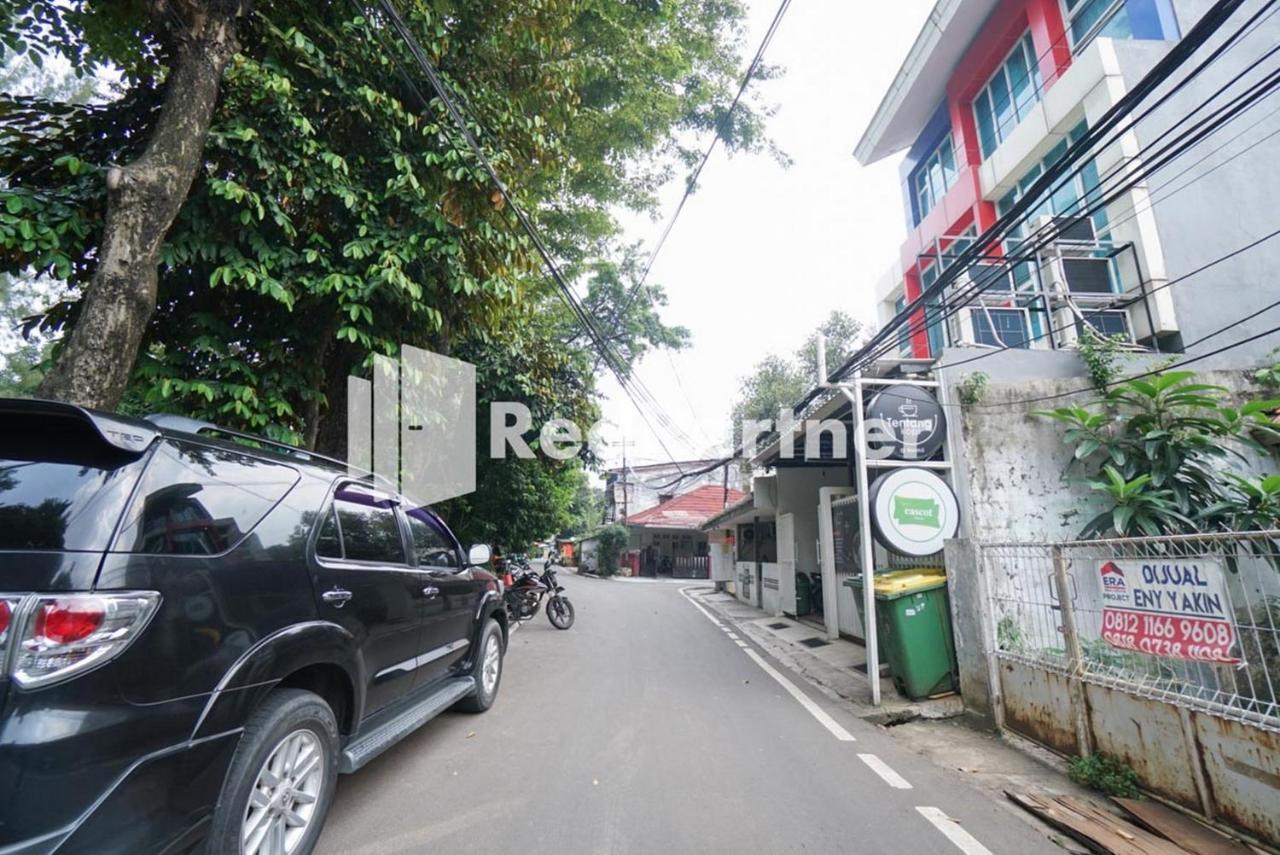 Eascot Hotel RedPartner Jakarta Exterior foto